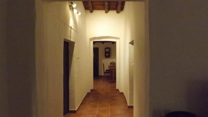 Casa dos Vizinhos - Casas de Taipa