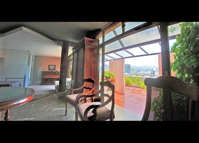 Ipanema's Beautiful Penthouse