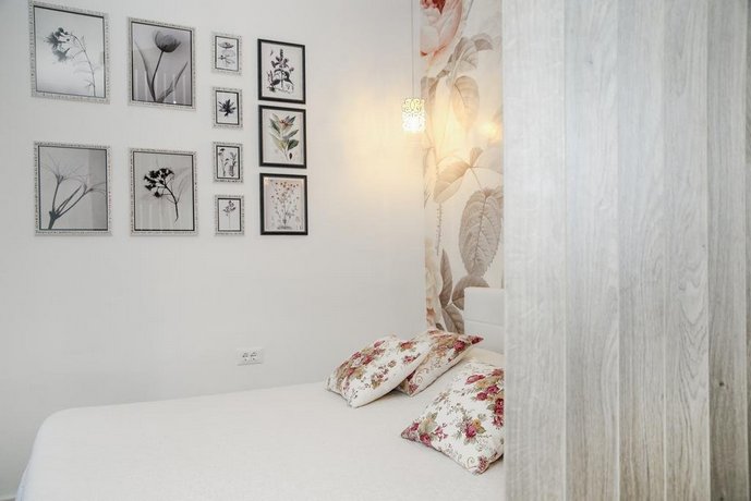 Anna Apartments Split