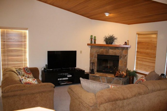 Fairway Village 14 Holiday Home