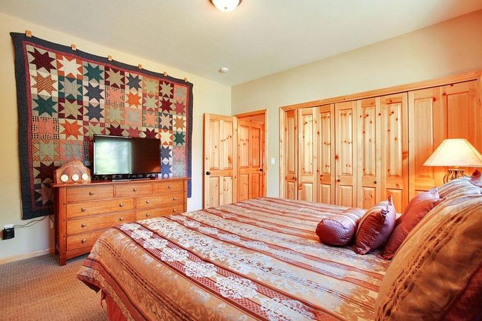 Hickory 26 Holiday Home