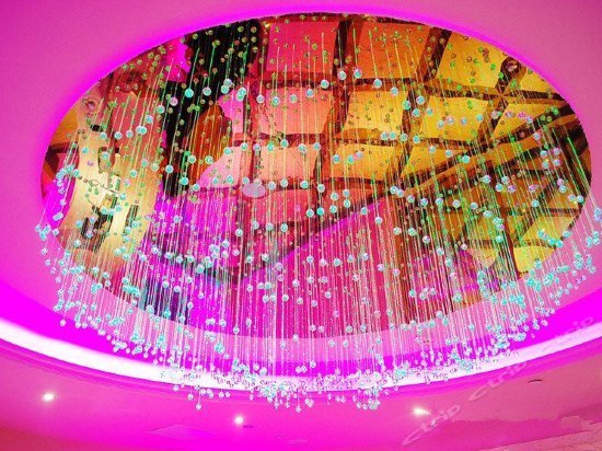 Ainawu Fashion Theme Hotel
