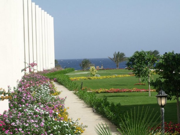 Royal Brayka Beach Resort