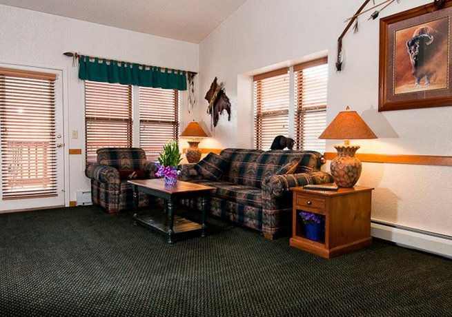 Wildwood Inn Estes Park