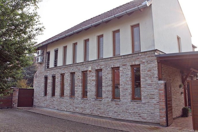 Almafa Apartman