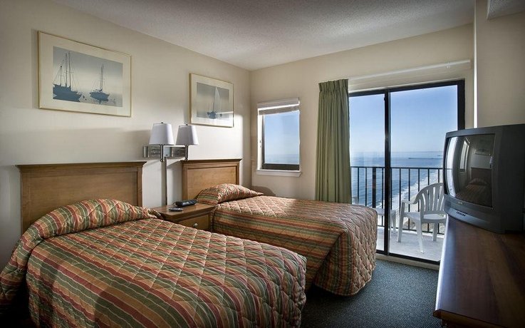 The Palace Resort by Elliott Beach Rentals