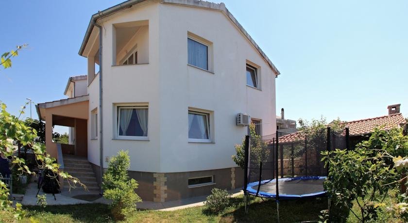 Apartments Maivjo