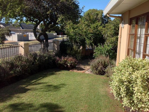 Ringwood Villa