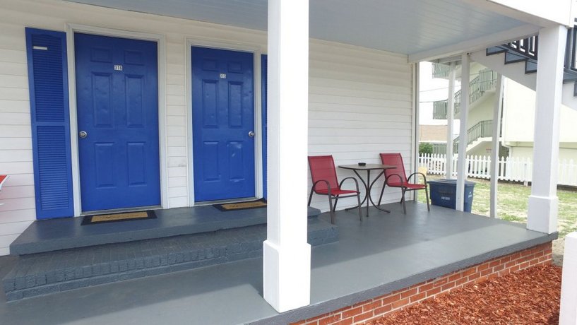 Midtown Cottages