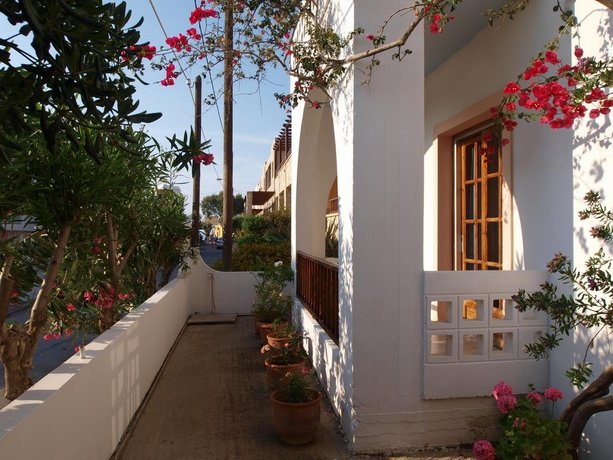 Irini Apartments Platanias