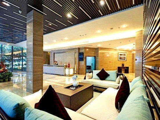 Haitang Xiaoyue Hot Spring Hotel