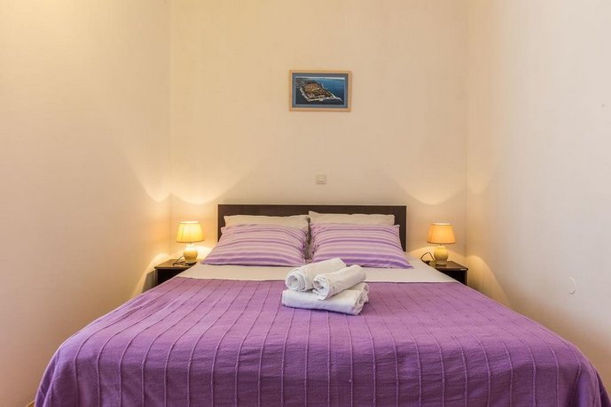 Mila apartments in old town centre
