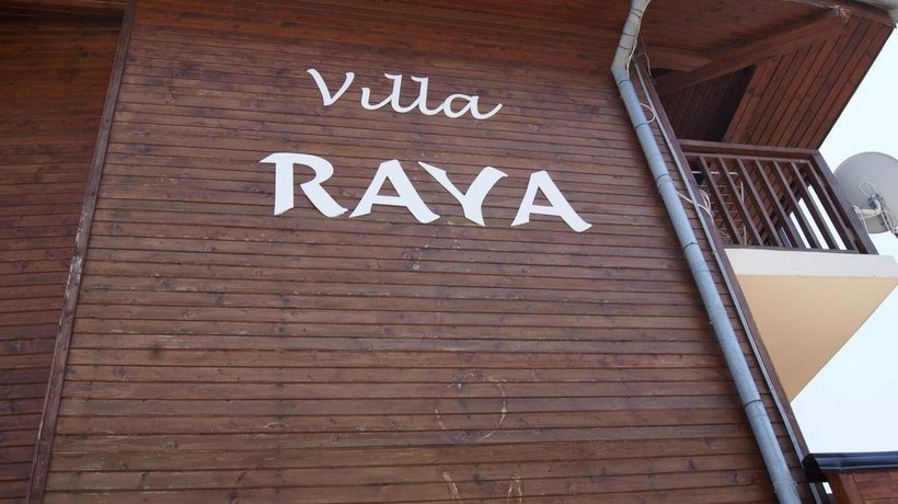 Villa Raya