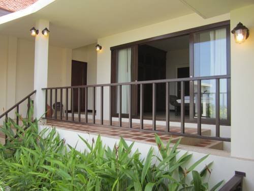 Santisook Villa E