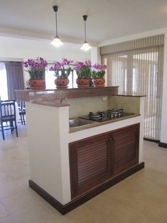 Santisook Villa E