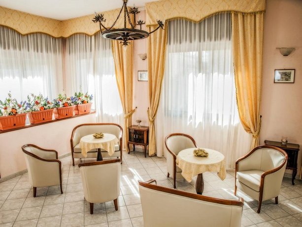 Hotel La Caravella Vieste