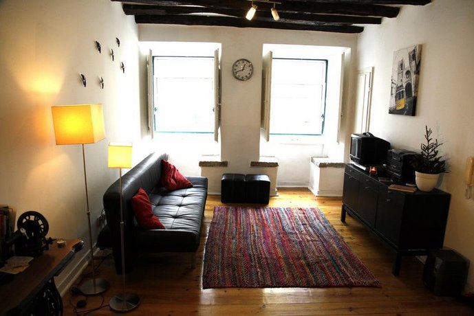 Alfama Patio Apartments