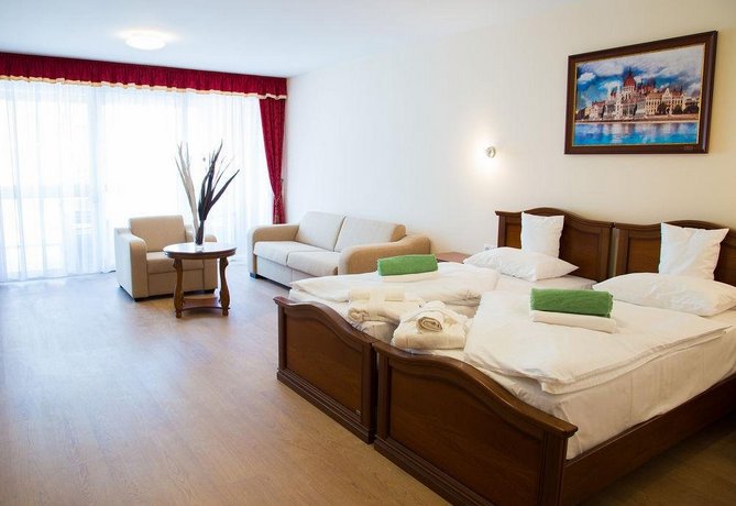 Luxury Apartment Hotel Siofok