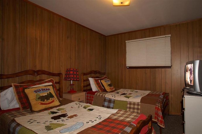 Lakefront Retreat by Big Bear Cool cabins