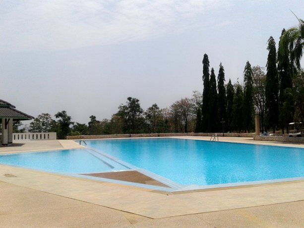 Evergreen Hills Golf Club & Resort
