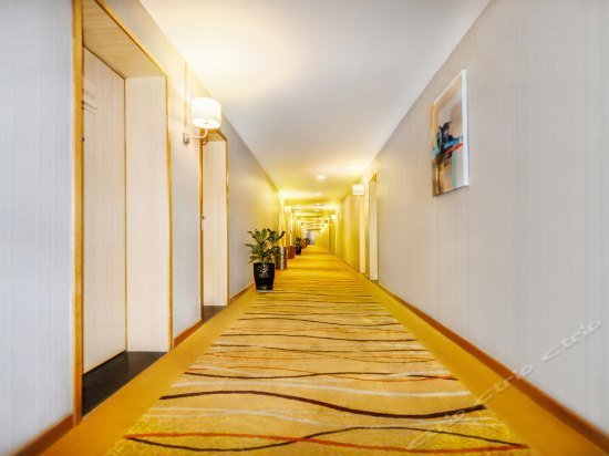 Jingbianting Business Hotel