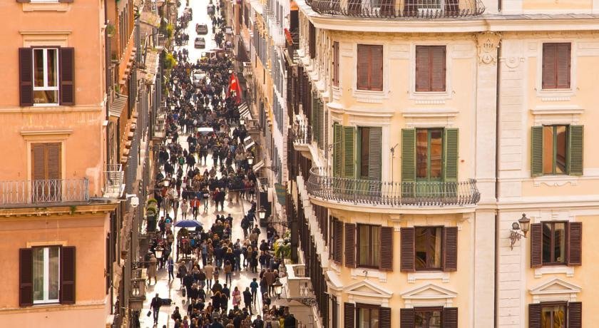 Home'n Rome - Spagna