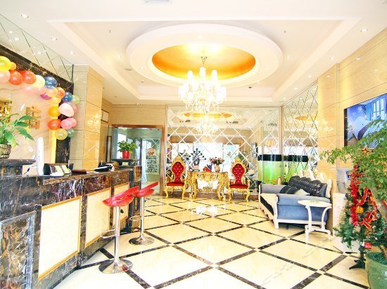 Ruijin Hotel Chongqing North Railway Station