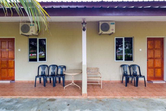 Anies Village Motel