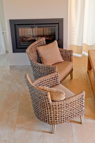 Aelia Home Suites