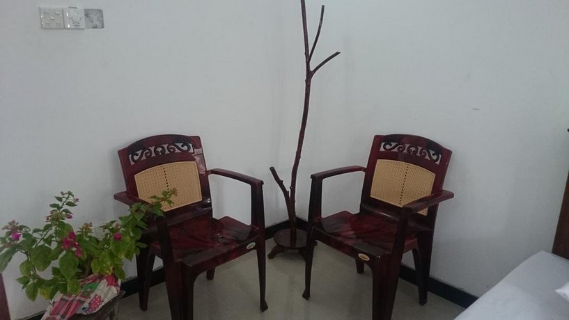 Kavirose Holiday Home