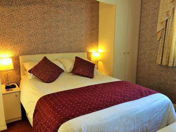 White Lodge Guest House