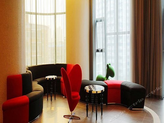 Orange Hotel Select Shanghai Caoyang Branch