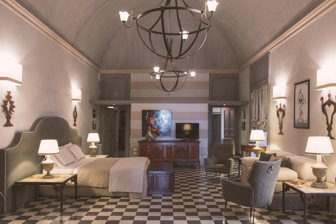 Palazzo Trigona Suites