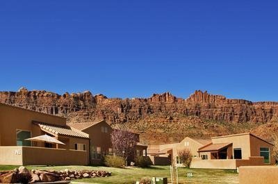 Rim Village R4