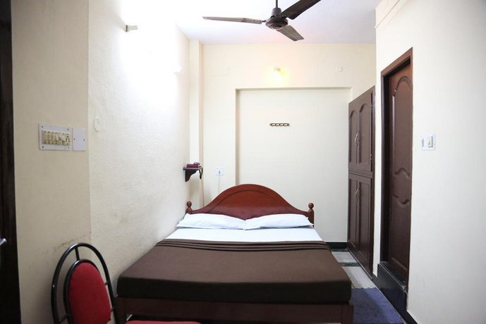 Rmc travellers inn