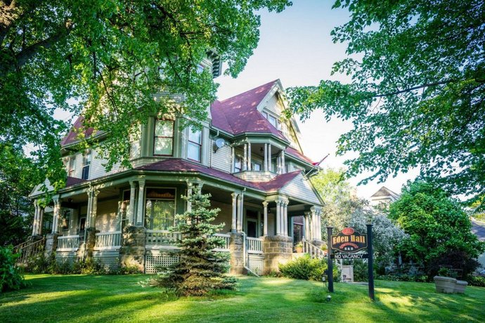 The Eden Hall Inn Port-la-Joye-Fort Amherst Canada thumbnail