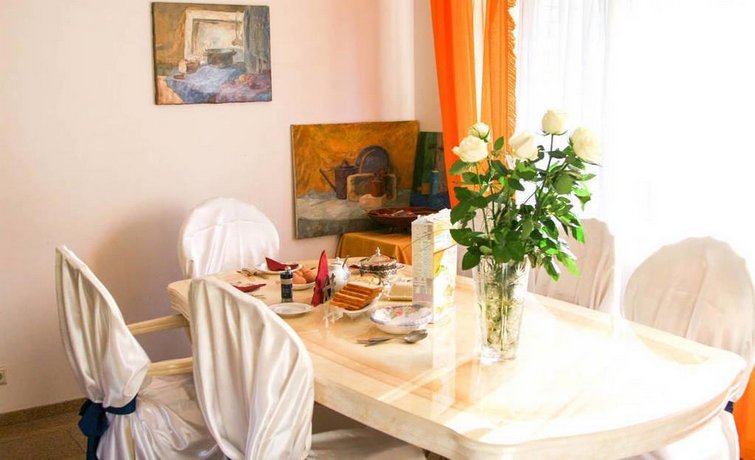 Irena Family House