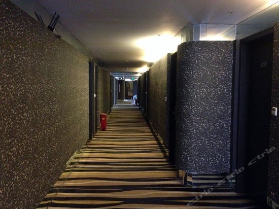 Yipin Business Hotel