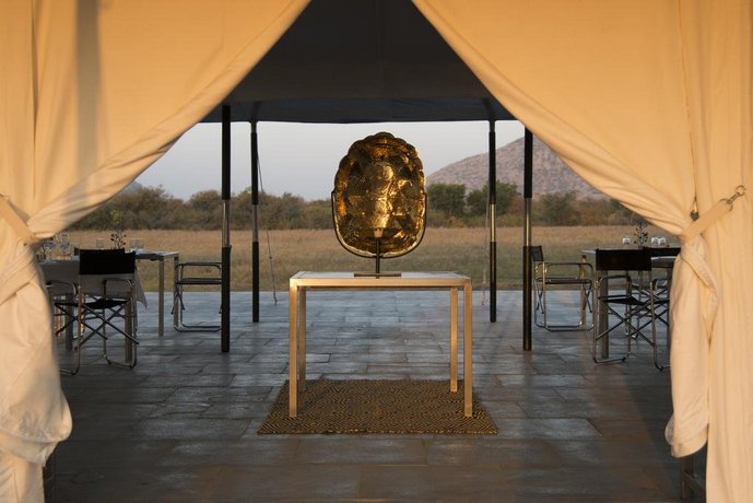 SUJAN JAWAI - Relais & Chateaux