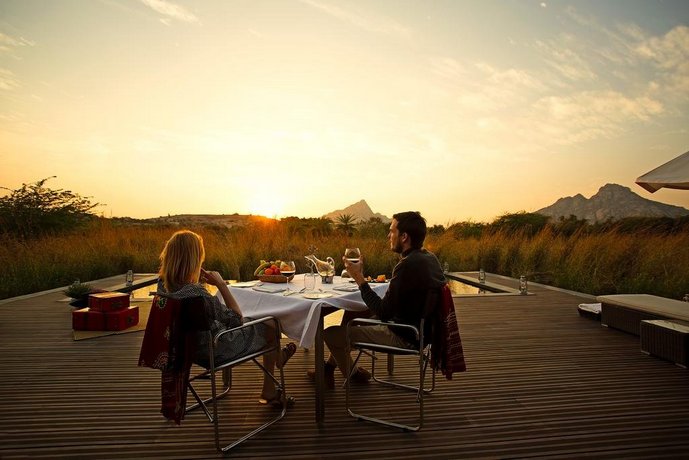 SUJAN JAWAI - Relais & Chateaux