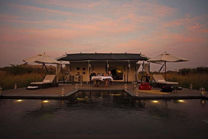 SUJAN JAWAI - Relais & Chateaux