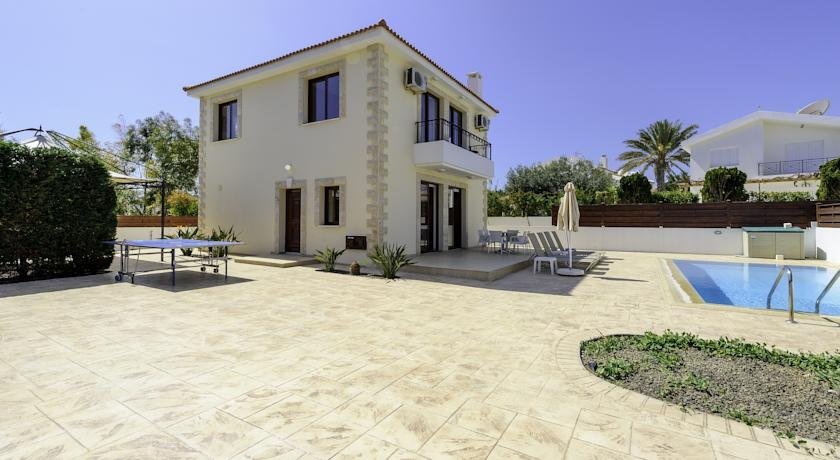 Zouvanis Luxury Villas