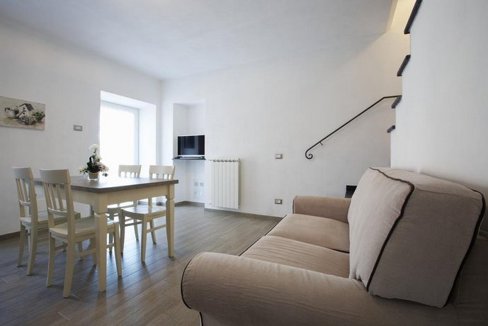 Appartamenti Borgo San Pietro