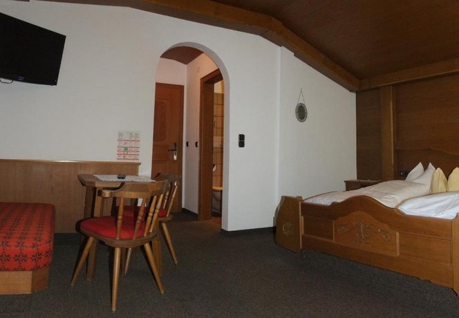 Hotel Garni Obermair