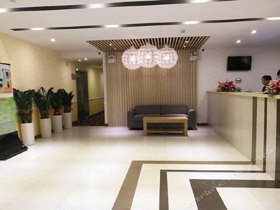 Motel 168 Guangzhou Hualin International Jade City