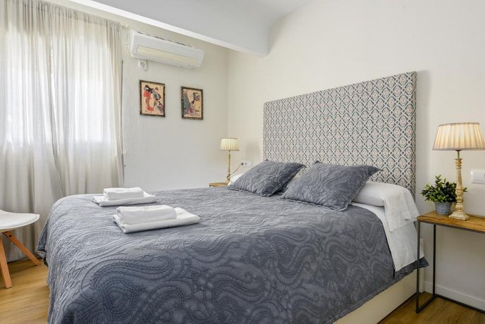 Genteel Home Velarde