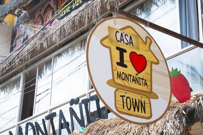 Hostal I Love Montanita Town