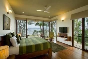 Waterwoods Lodge Kabini