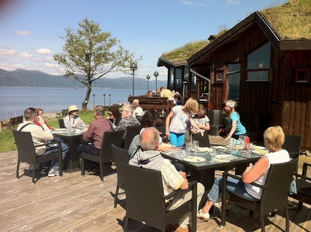 Brekkestranda Fjordhotel