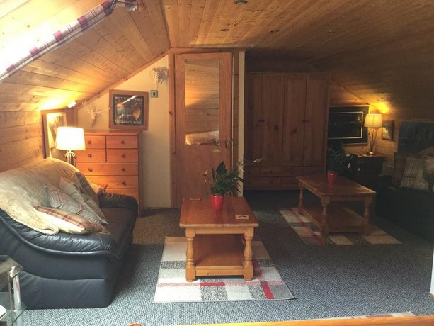 Inverlochy Villas Adults Only